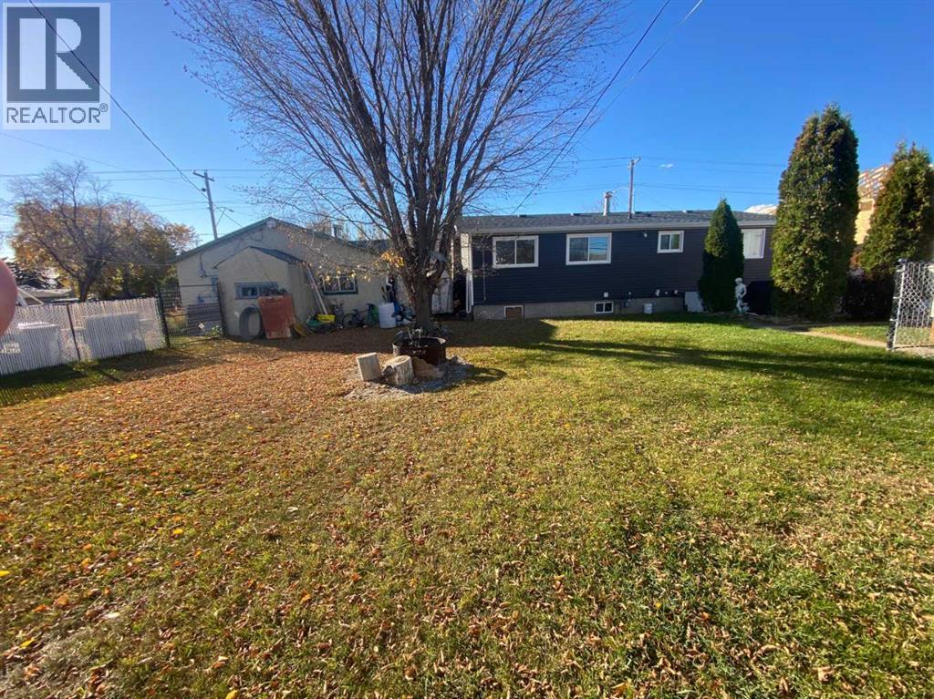 1113 14 Street, Wainwright, Alberta  T9W 1E8 - Photo 3 - A2171834
