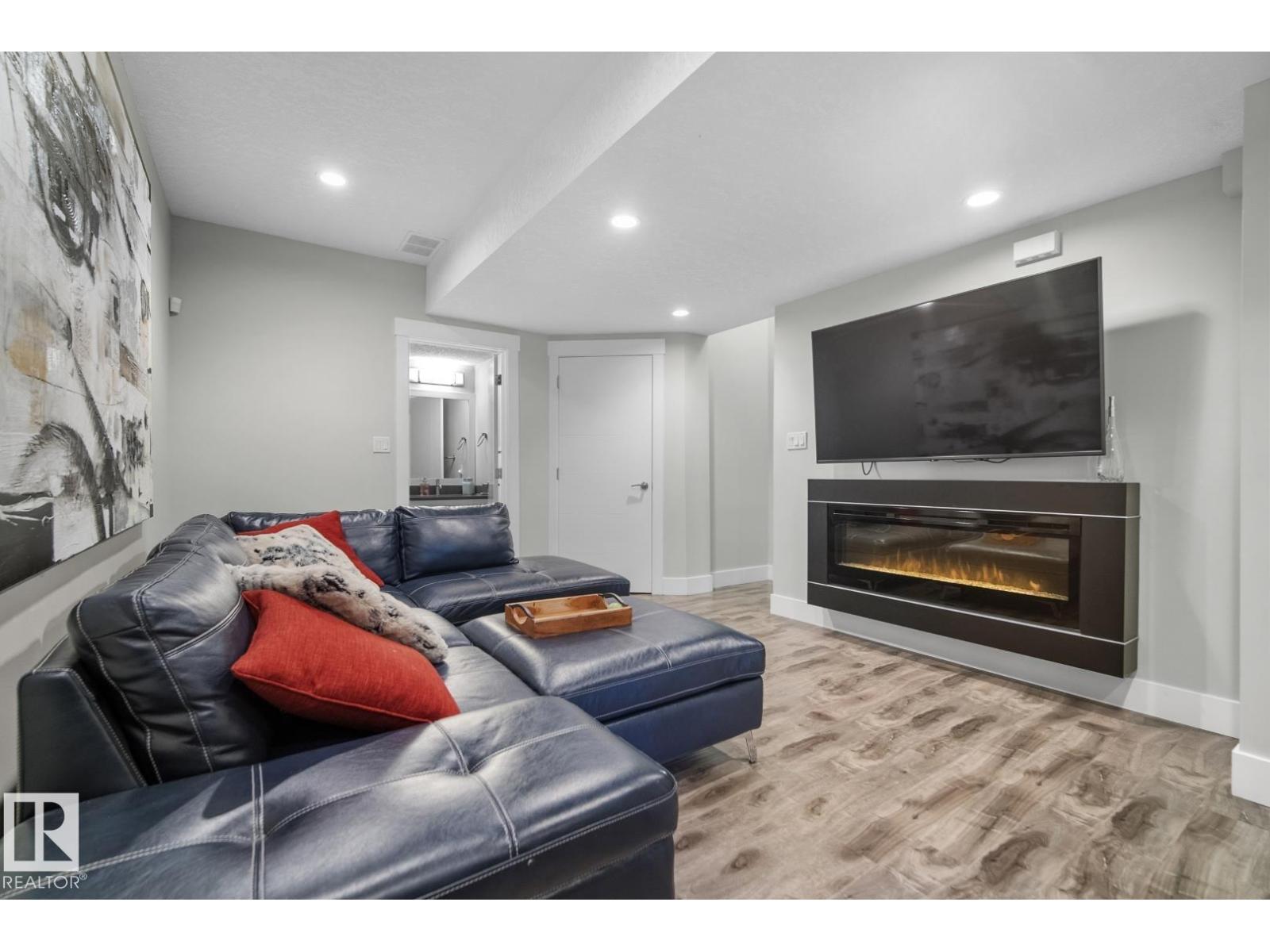 10427 146 St NW, Edmonton, Alberta  T5N 3A5 - Photo 32 - E4485438