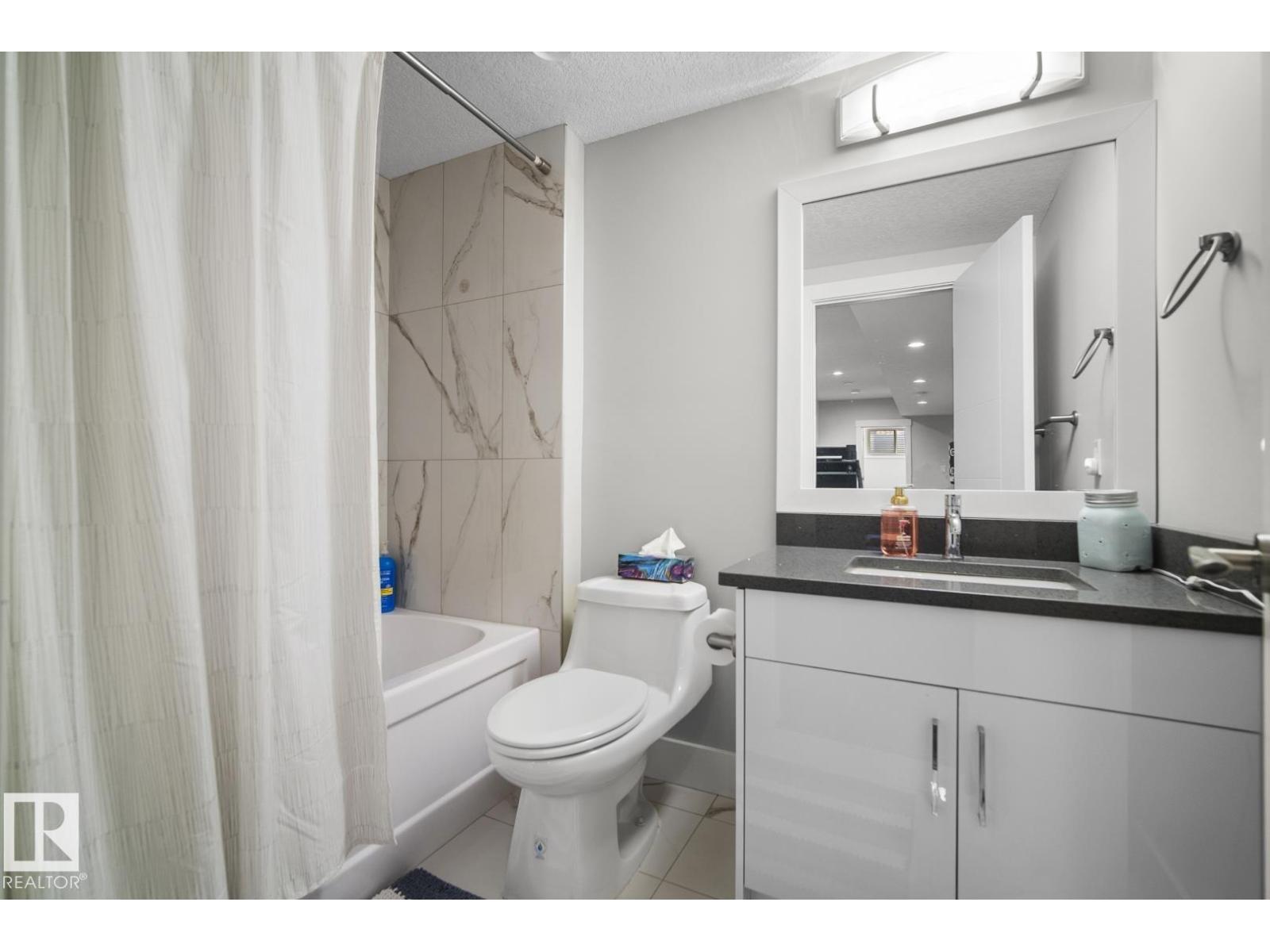 10427 146 St NW, Edmonton, Alberta  T5N 3A5 - Photo 37 - E4485438