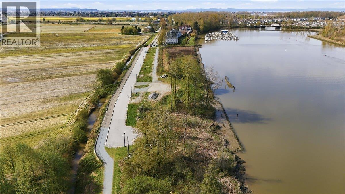 6345 River Road, Delta, British Columbia  V4K 5E3 - Photo 13 - R3118377