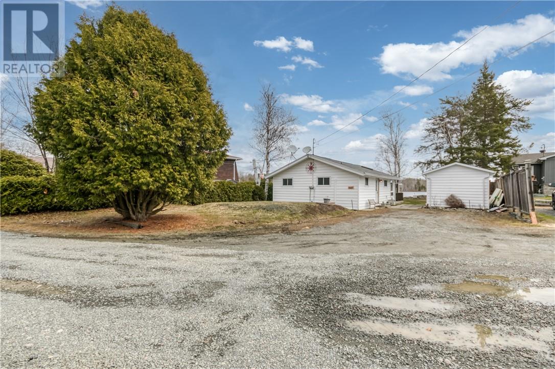 140 Fire Road 5, Capreol, Ontario  P0M 1H0 - Photo 10 - 2127482