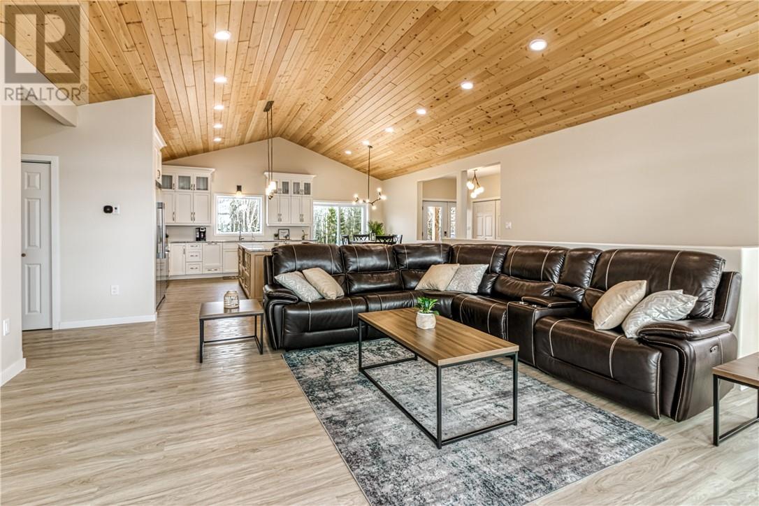 2132 Vermillion Lake Road, Chelmsford, Ontario  P0M 1L0 - Photo 18 - 2127442