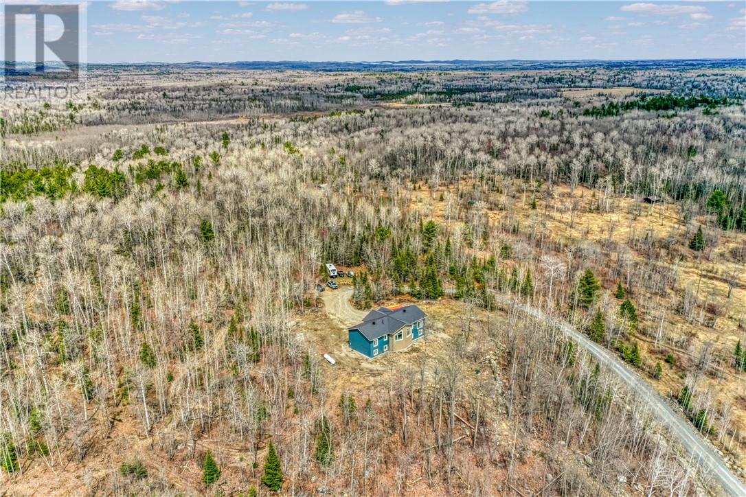 2132 Vermillion Lake Road, Chelmsford, Ontario  P0M 1L0 - Photo 39 - 2127442