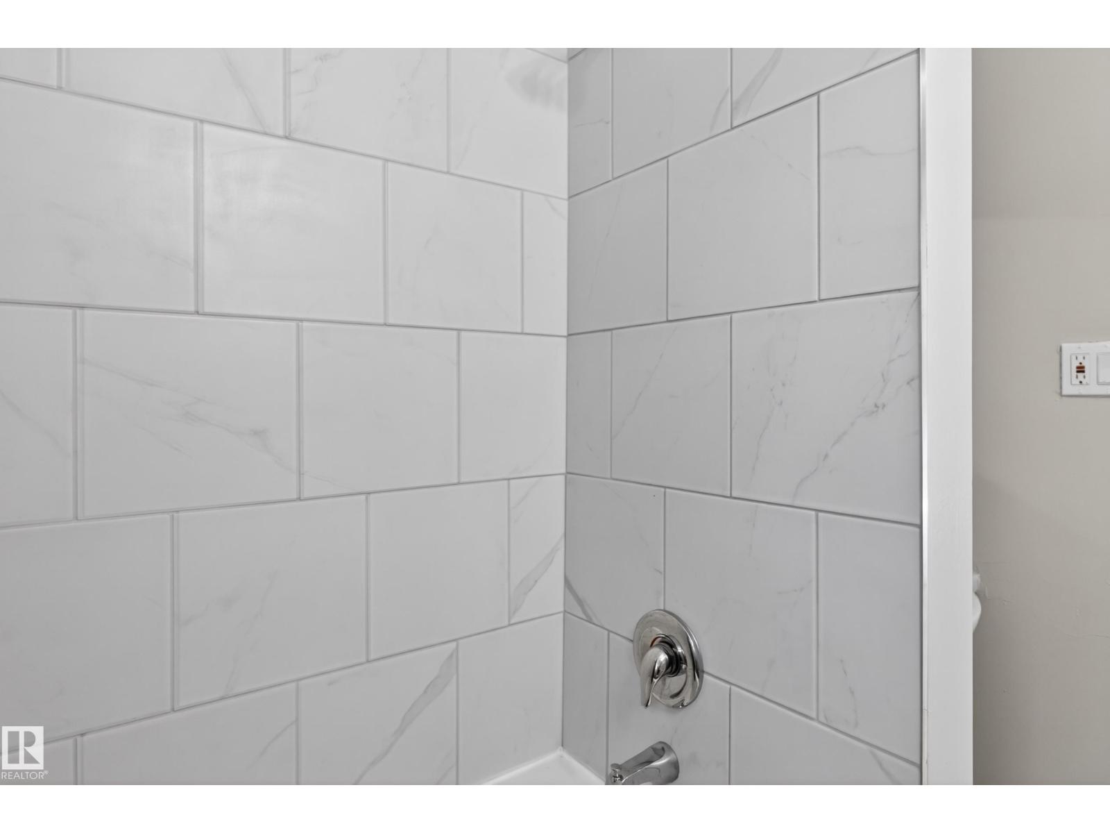 8722 112 Av NW, Edmonton, Alberta  T5B 0G6 - Photo 17 - E4485582