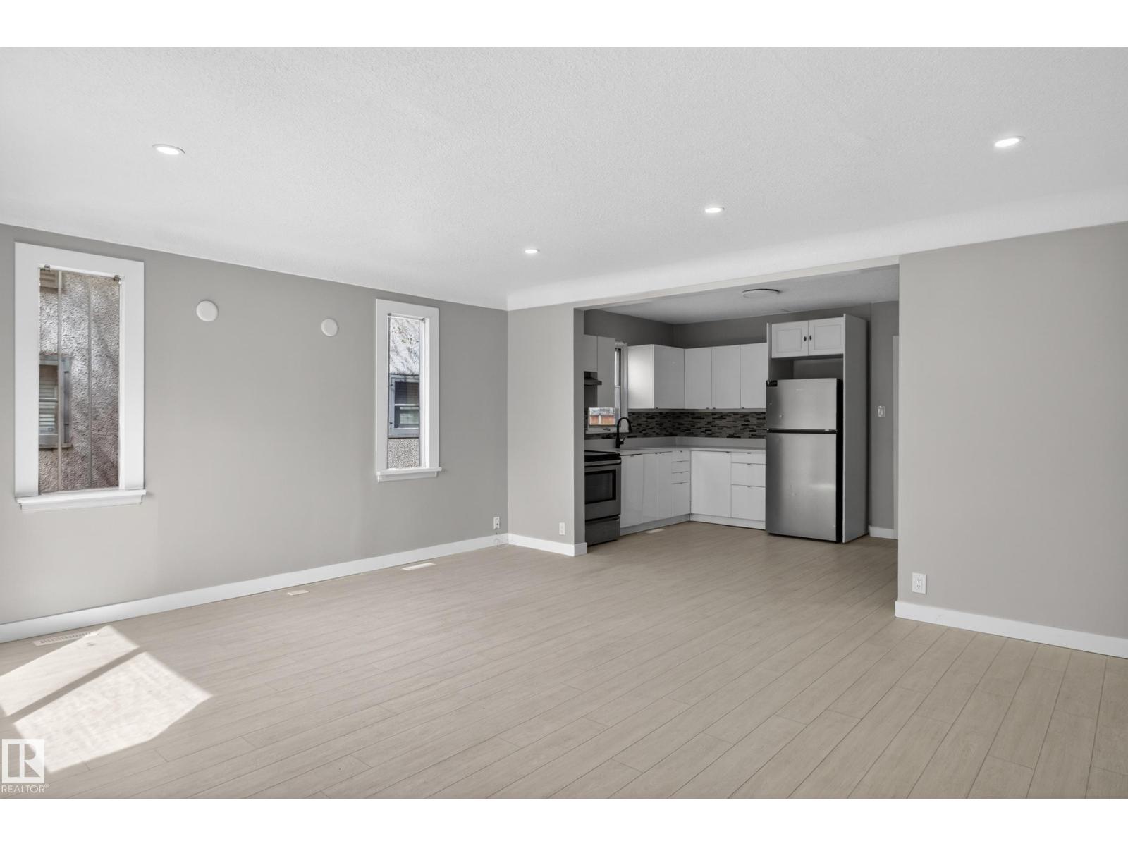 8722 112 Av NW, Edmonton, Alberta  T5B 0G6 - Photo 31 - E4485582