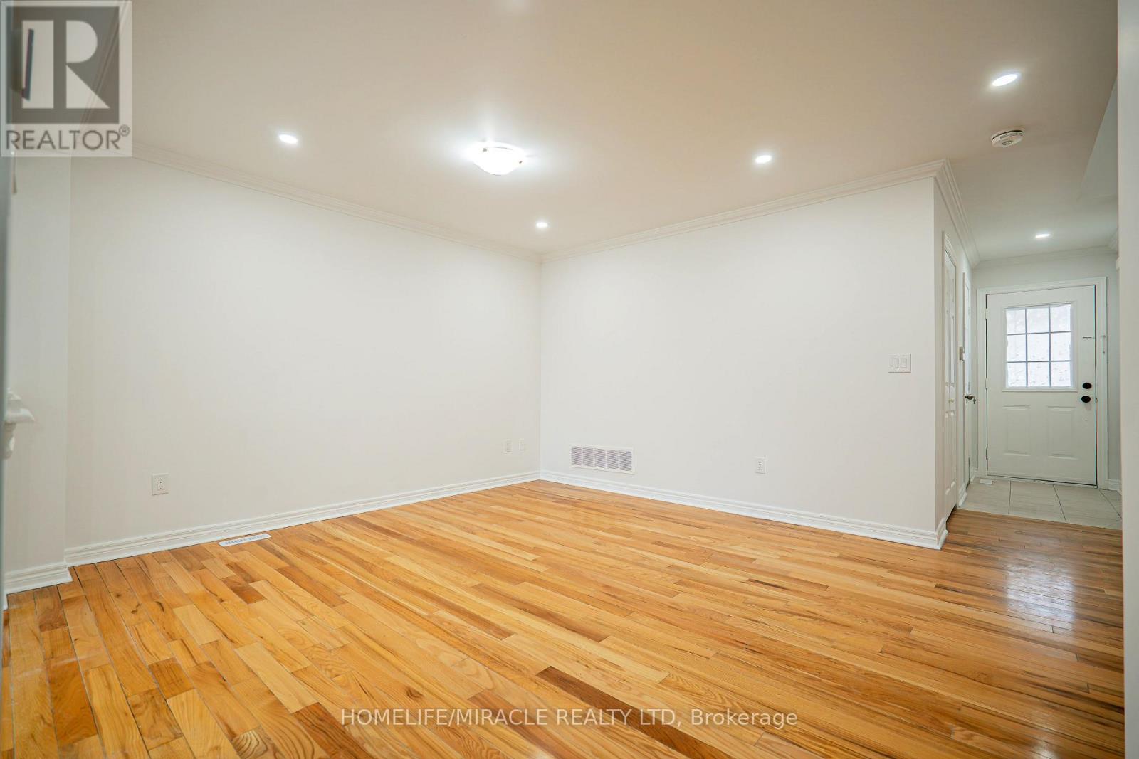 20 - 21 Eastview Gate, Brampton, Ontario  L6P 1P6 - Photo 11 - W13078106