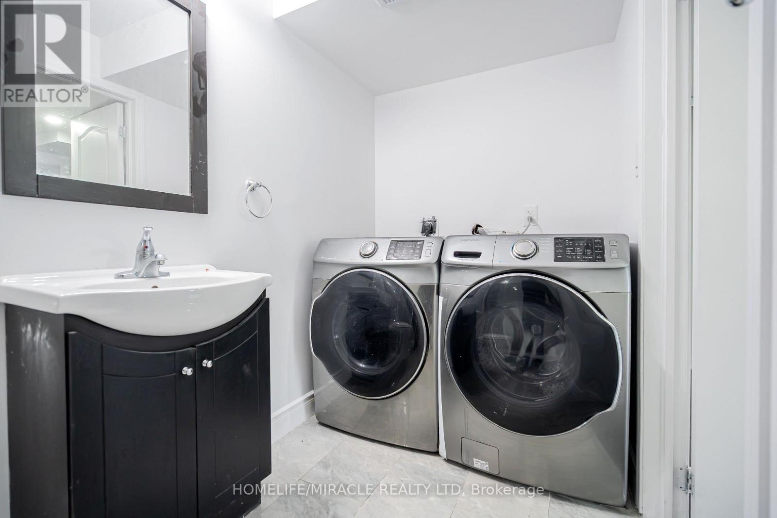 20 - 21 Eastview Gate, Brampton, Ontario  L6P 1P6 - Photo 36 - W13078106