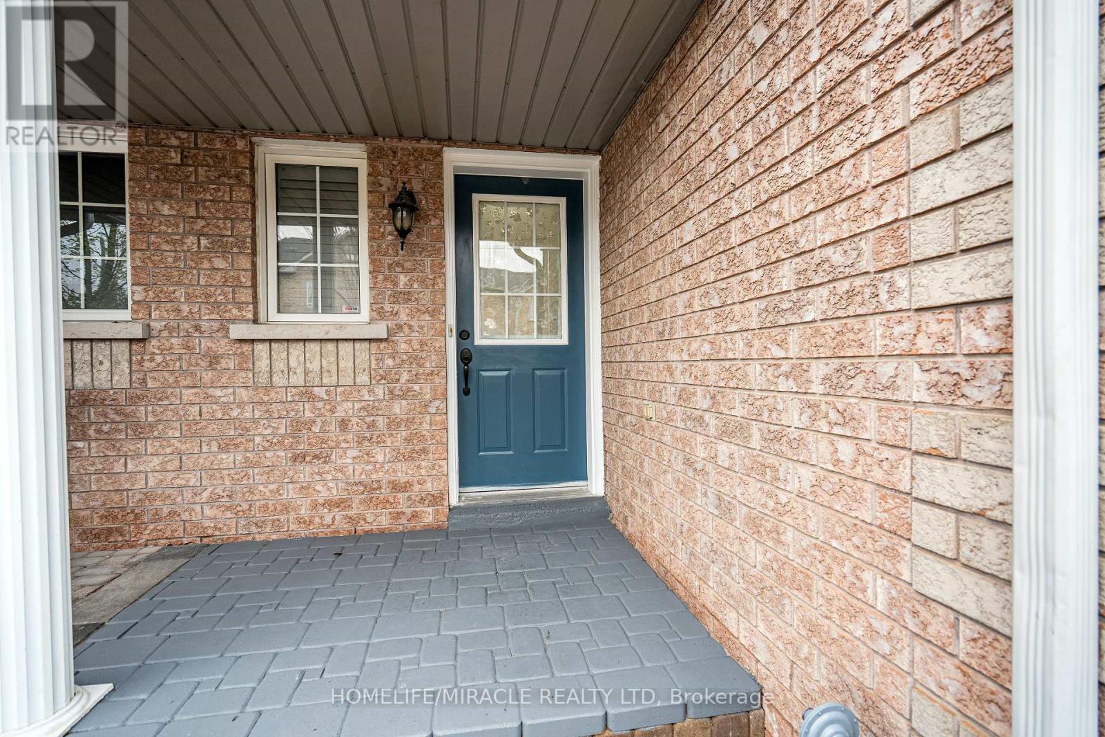 20 - 21 Eastview Gate, Brampton, Ontario  L6P 1P6 - Photo 4 - W13078106