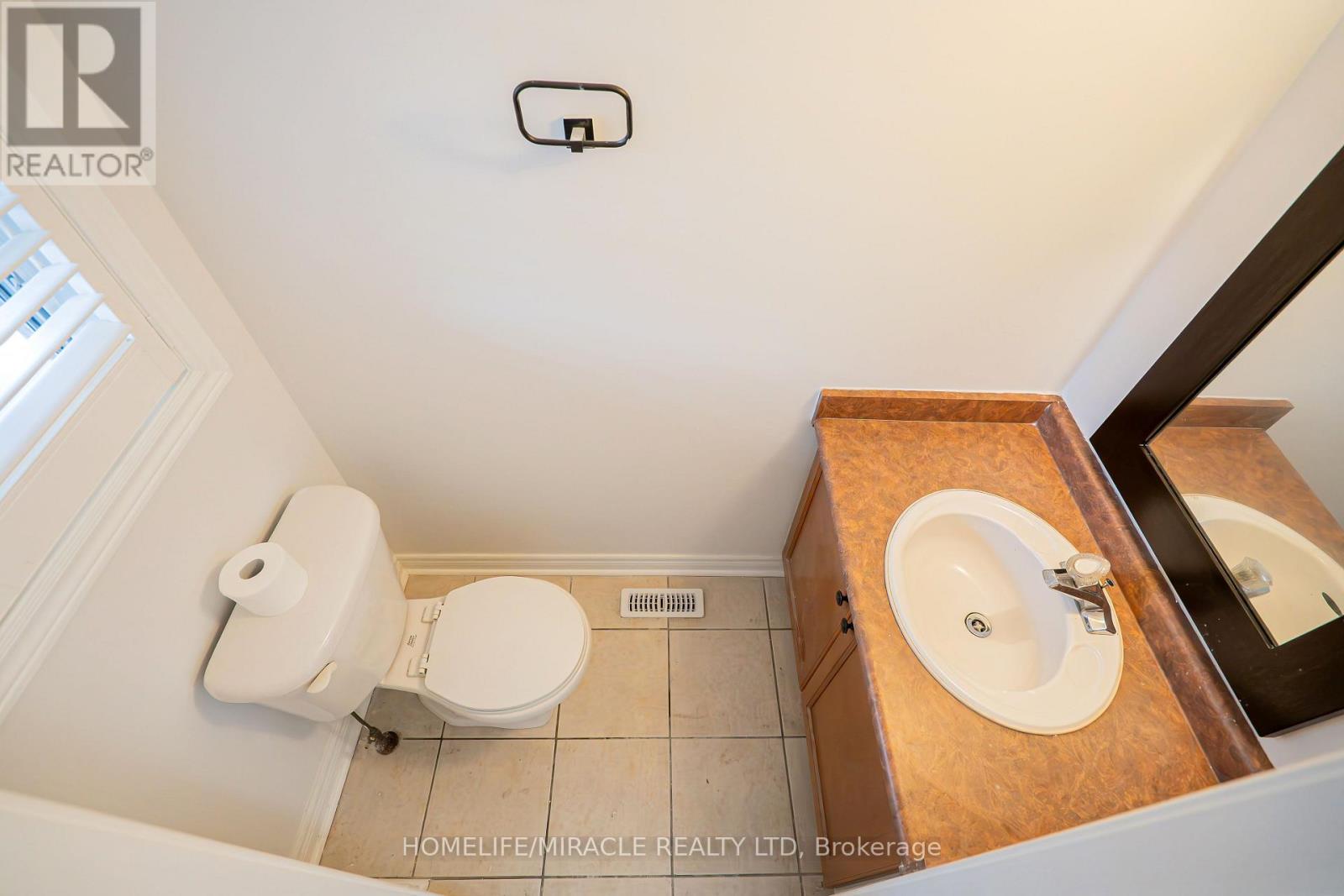 20 - 21 Eastview Gate, Brampton, Ontario  L6P 1P6 - Photo 6 - W13078106