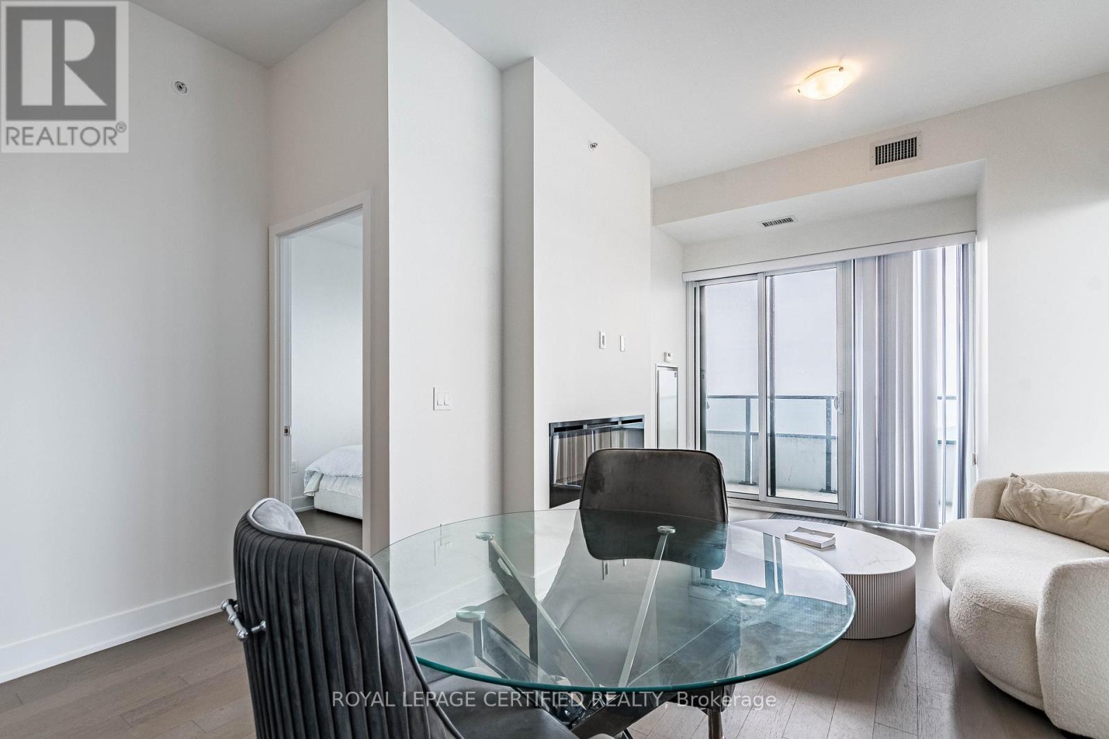 4701 - 20 Shore Breeze Drive, Toronto, Ontario  M8V 0C7 - Photo 10 - W13078112