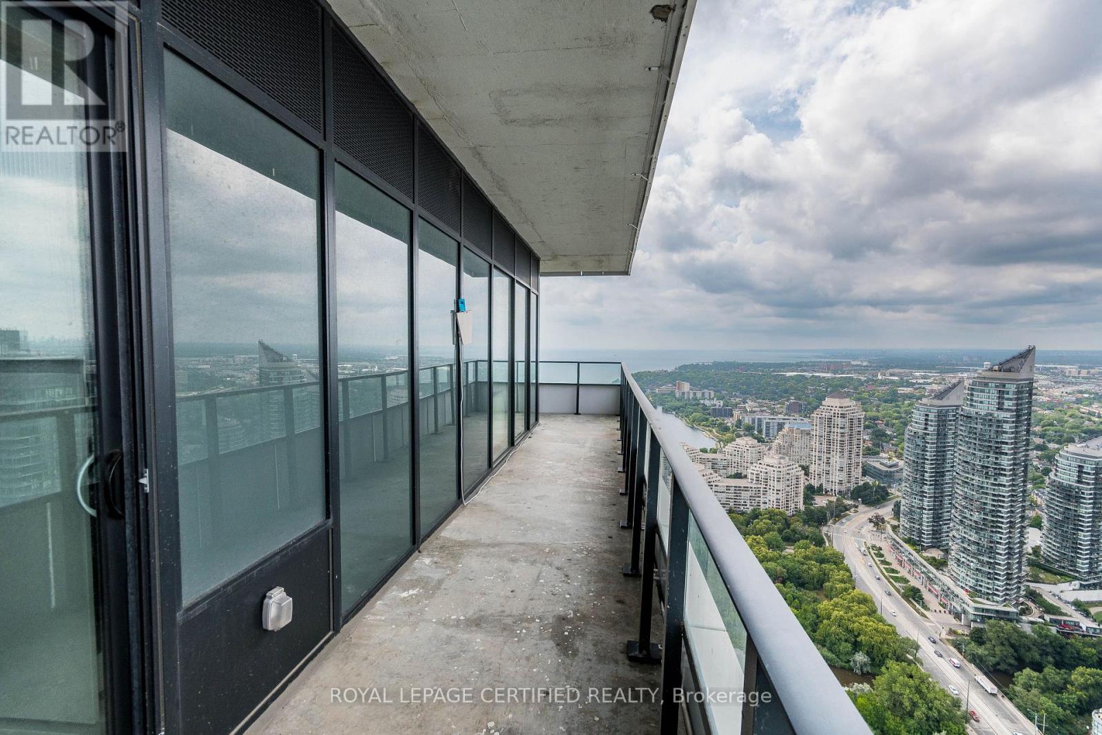 4701 - 20 Shore Breeze Drive, Toronto, Ontario  M8V 0C7 - Photo 30 - W13078112