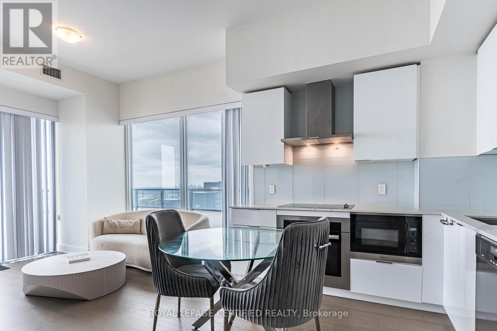 4701 - 20 Shore Breeze Drive, Toronto, Ontario  M8V 0C7 - Photo 6 - W13078112