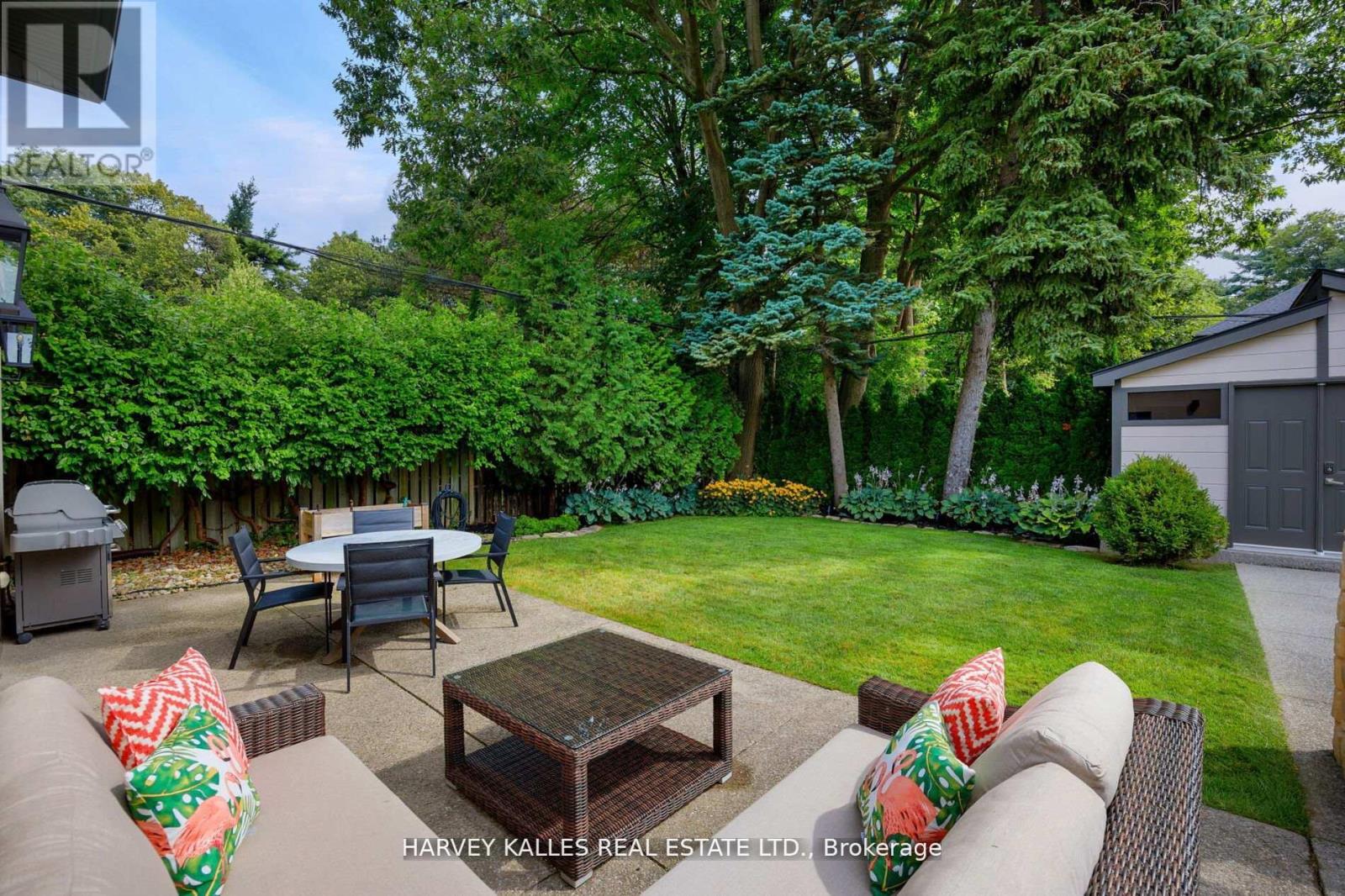 38 Westmount Park Road, Toronto, Ontario  M9P 1R6 - Photo 25 - W13078142