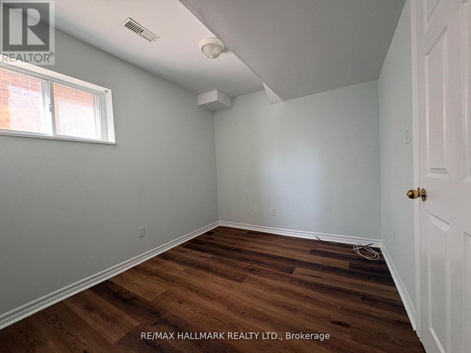 Lower - 70 Eileen Avenue, Toronto, Ontario  M6N 1V4 - Photo 17 - W13078146
