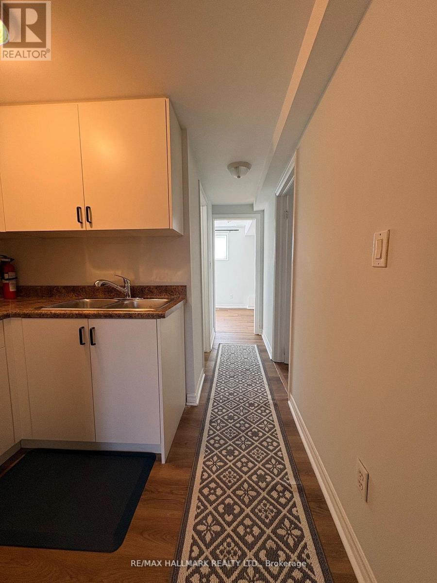 Lower - 70 Eileen Avenue, Toronto, Ontario  M6N 1V4 - Photo 20 - W13078146