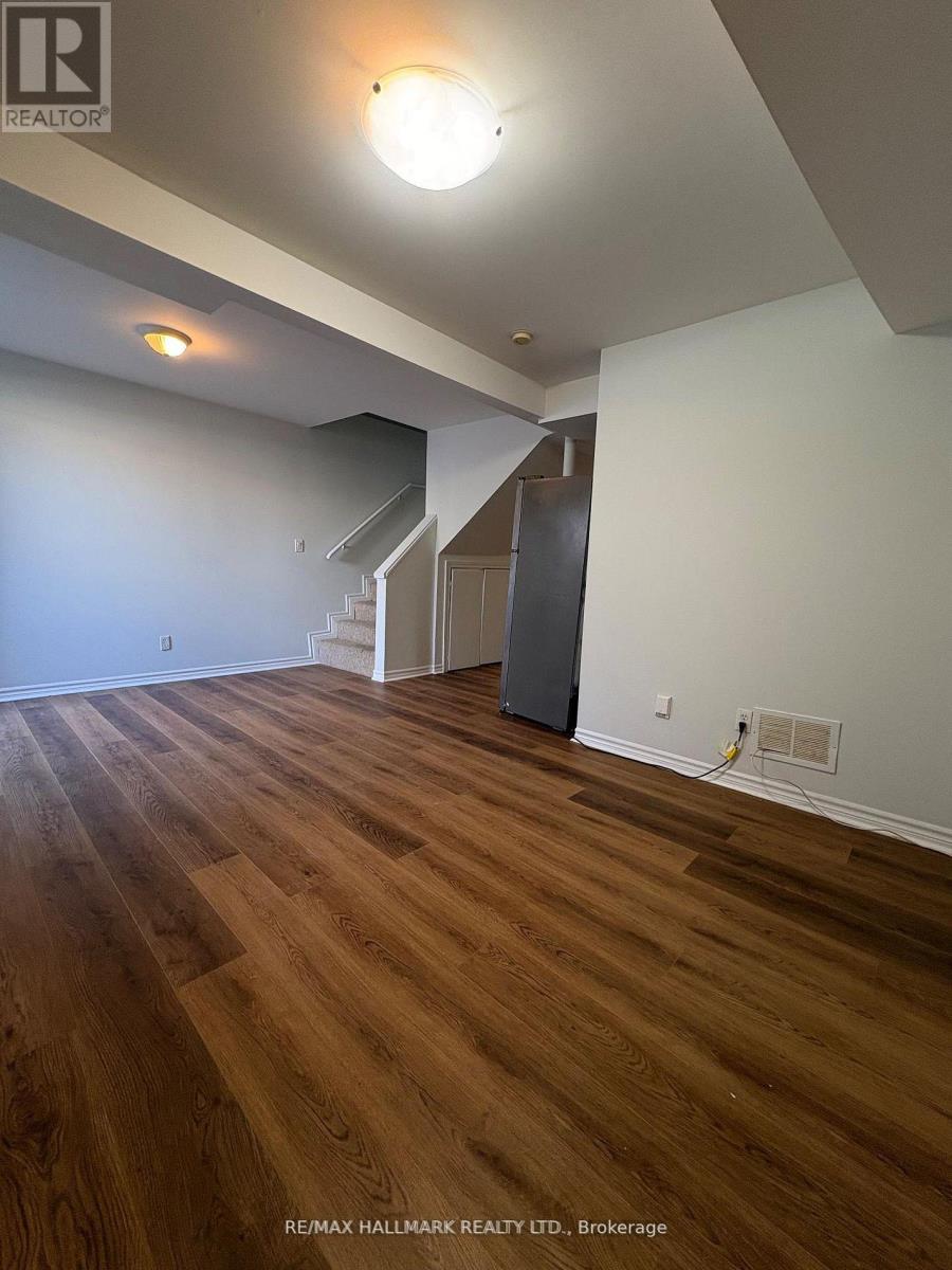 Lower - 70 Eileen Avenue, Toronto, Ontario  M6N 1V4 - Photo 6 - W13078146