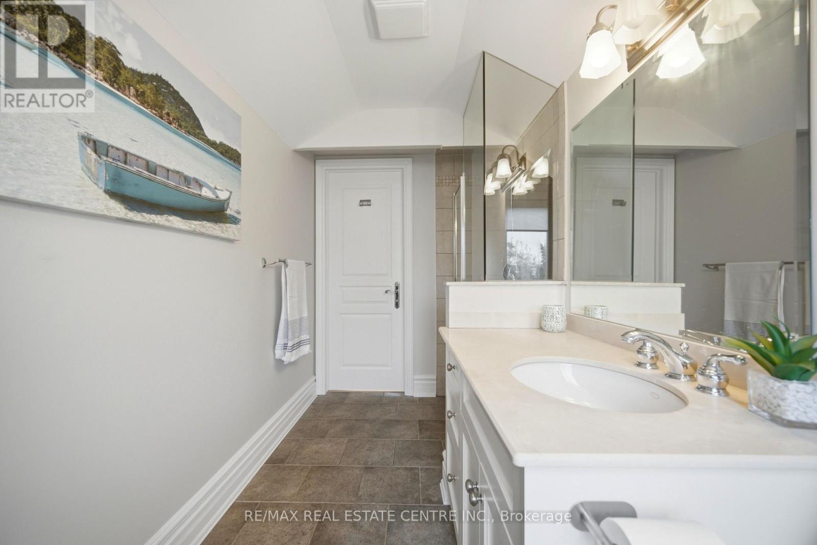 31 - 5 Tyre Avenue, Toronto, Ontario  M9A 1C5 - Photo 37 - W13078182