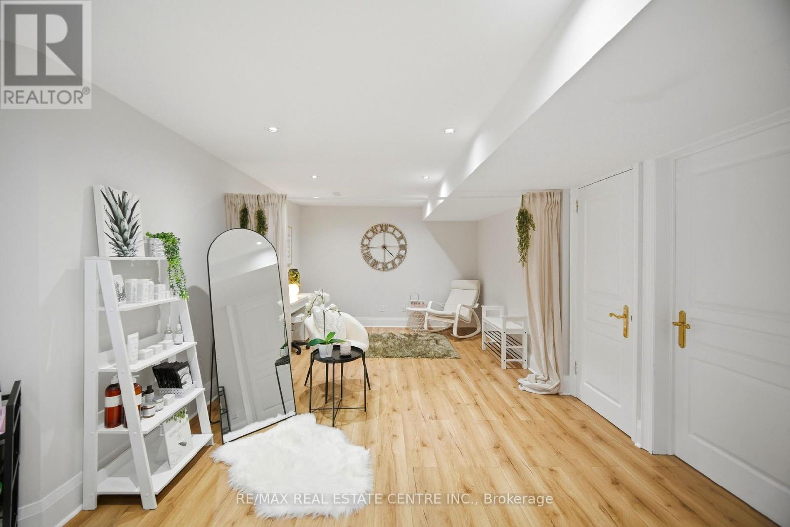 31 - 5 Tyre Avenue, Toronto, Ontario  M9A 1C5 - Photo 43 - W13078182