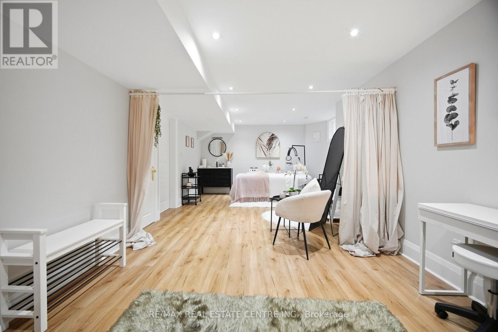 31 - 5 Tyre Avenue, Toronto, Ontario  M9A 1C5 - Photo 45 - W13078182