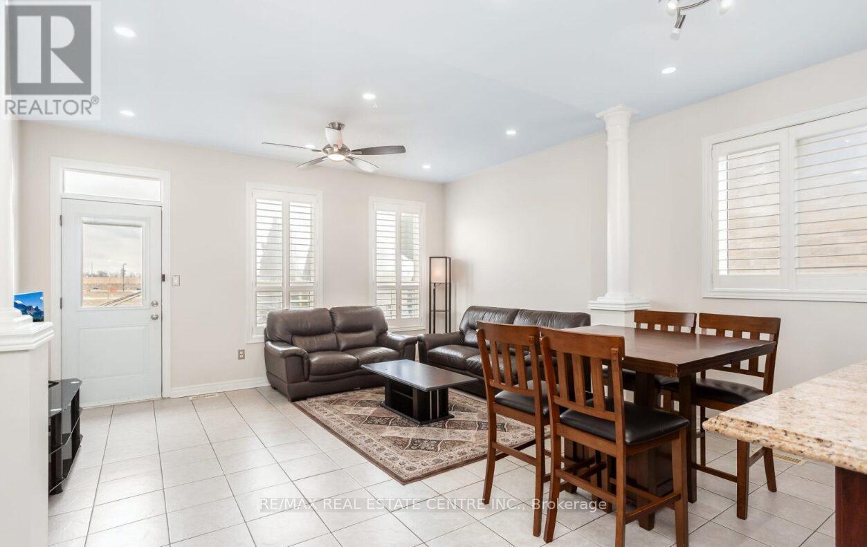43 Donherb Crescent, Caledon, Ontario  L7C 1E4 - Photo 11 - W13078266