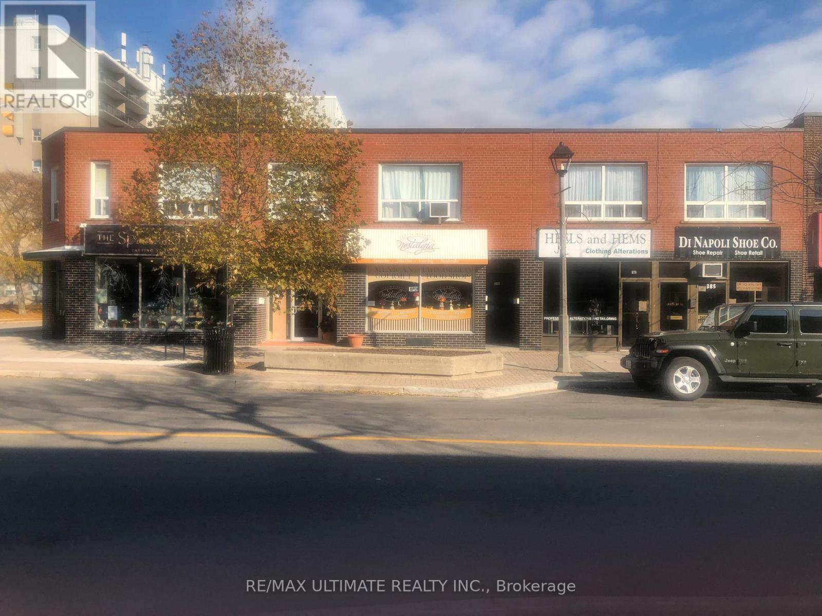 389-391 Kerr Street, Oakville, Ontario  L6K 3B9 - Photo 2 - W13078270