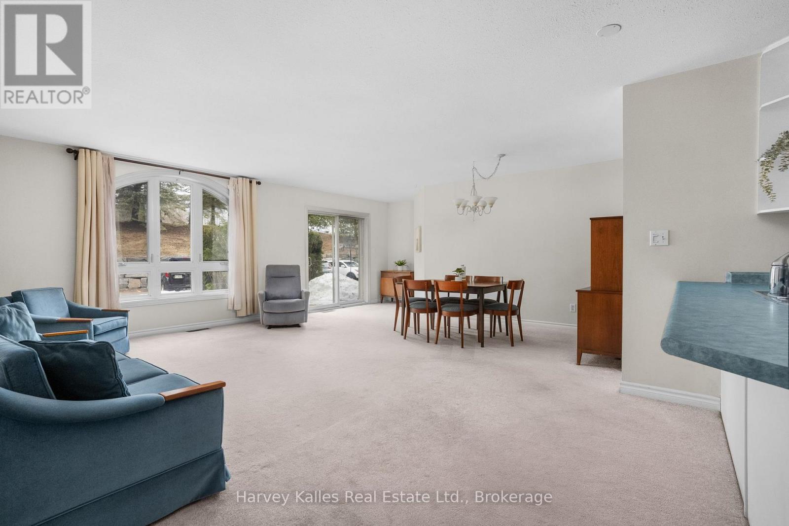 107 - 31 Dairy Lane, Huntsville, Ontario  P1H 2L7 - Photo 5 - X12955268
