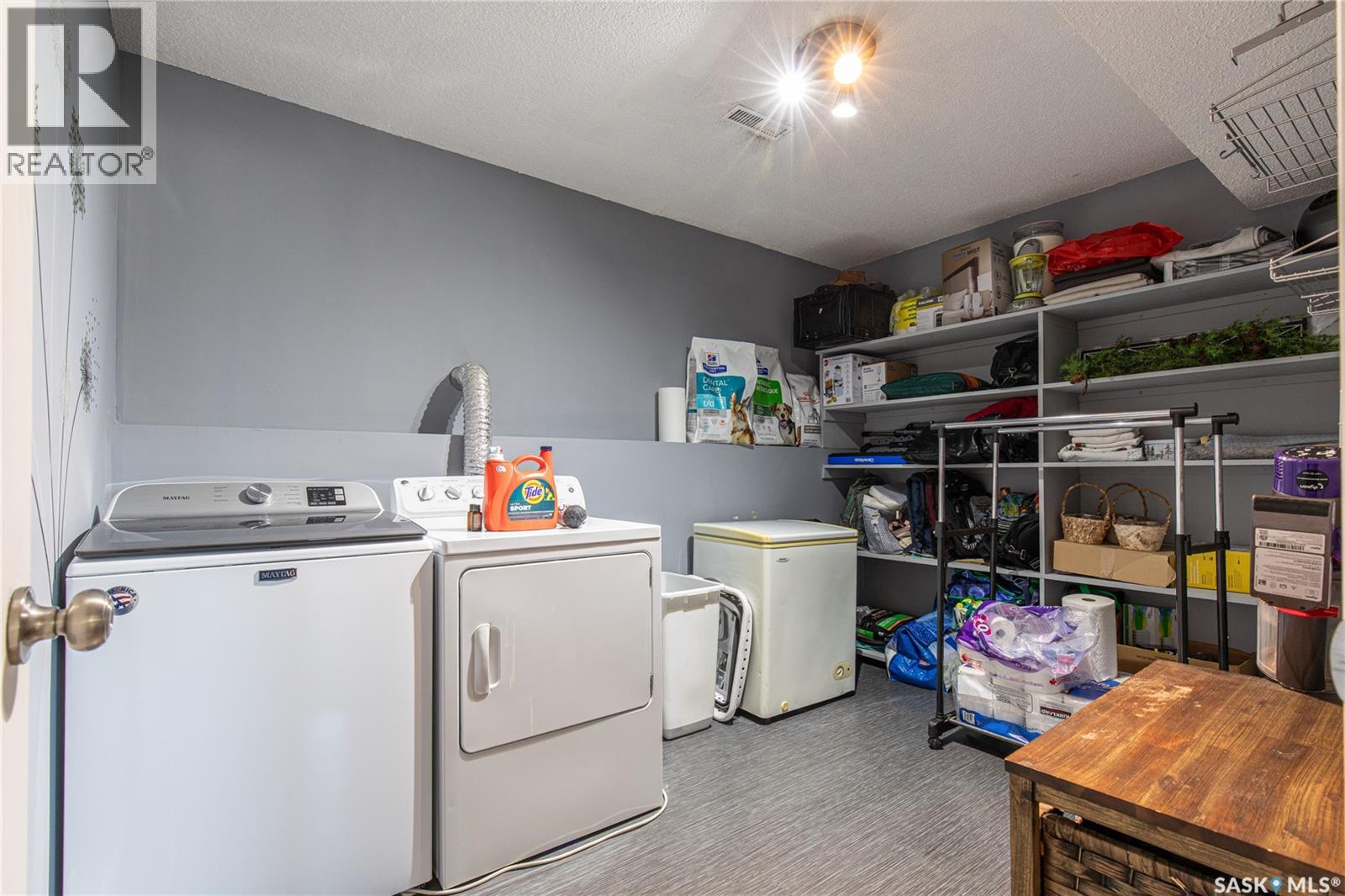 1267 Maybery Crescent, Moose Jaw, Saskatchewan  S6H 6X7 - Photo 30 - SK034761