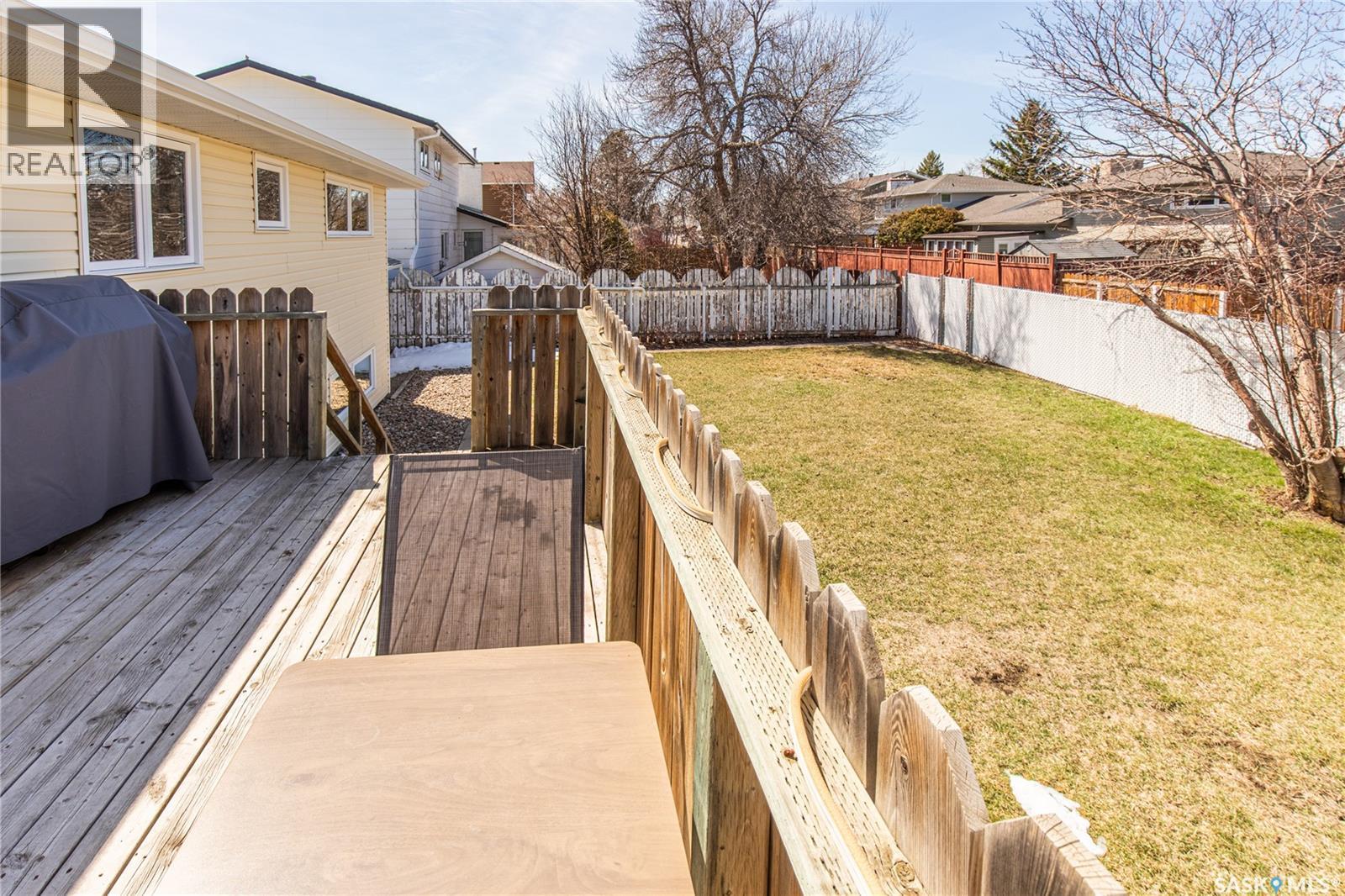1267 Maybery Crescent, Moose Jaw, Saskatchewan  S6H 6X7 - Photo 43 - SK034761