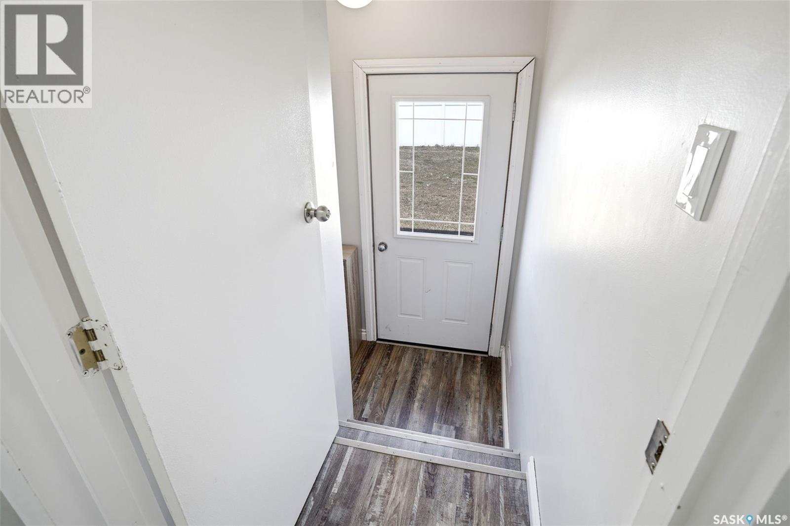 230 Prairie Avenue, Briercrest, Saskatchewan  S0H 0K0 - Photo 21 - SK034758