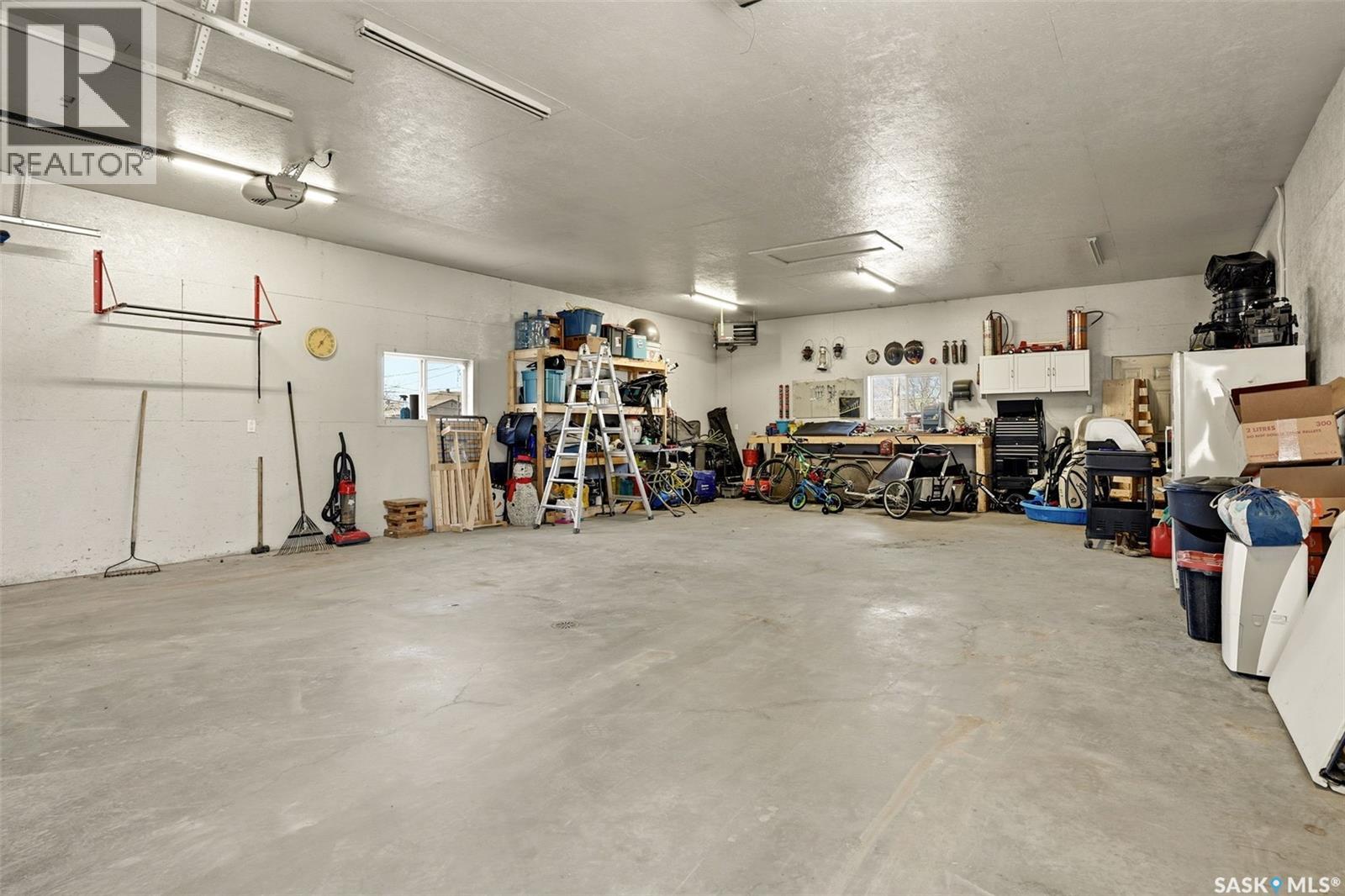 230 Prairie Avenue, Briercrest, Saskatchewan  S0H 0K0 - Photo 32 - SK034758