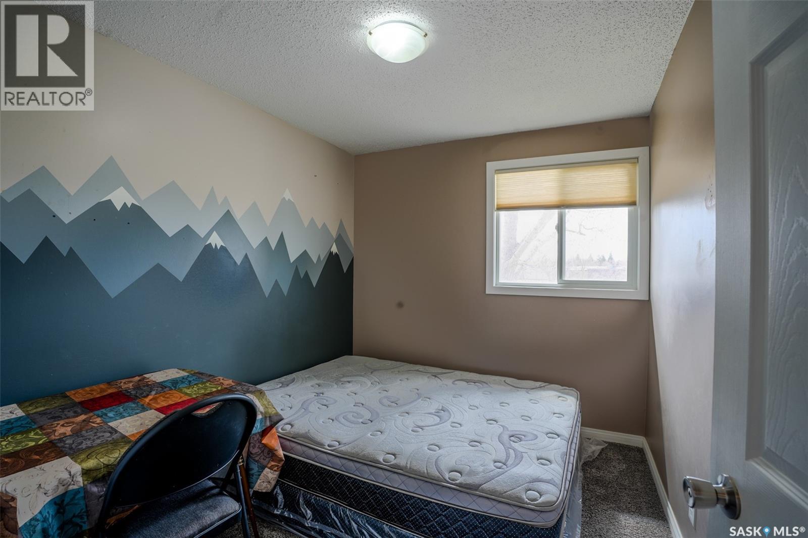 91 Mackenzie Way, Regina, Saskatchewan  S4N 5M8 - Photo 16 - SK034737