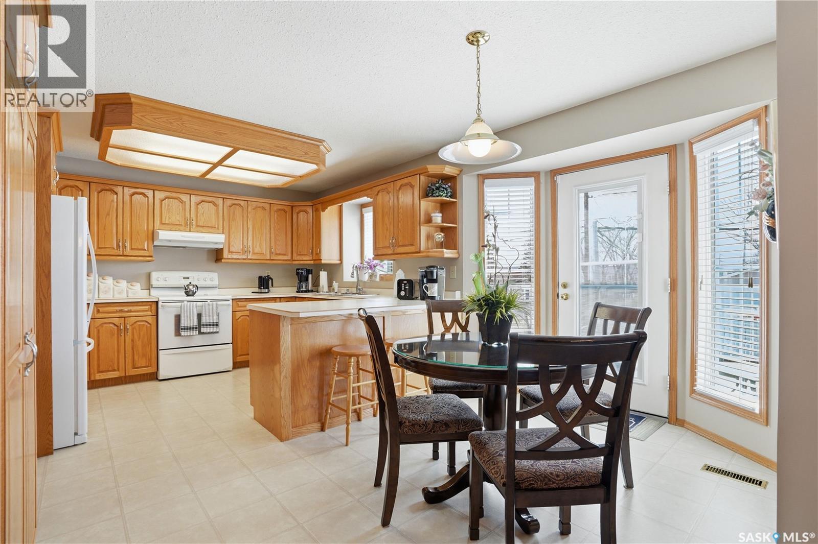106 3rd Street S, Martensville, Saskatchewan  S0K 2T2 - Photo 10 - SK034718