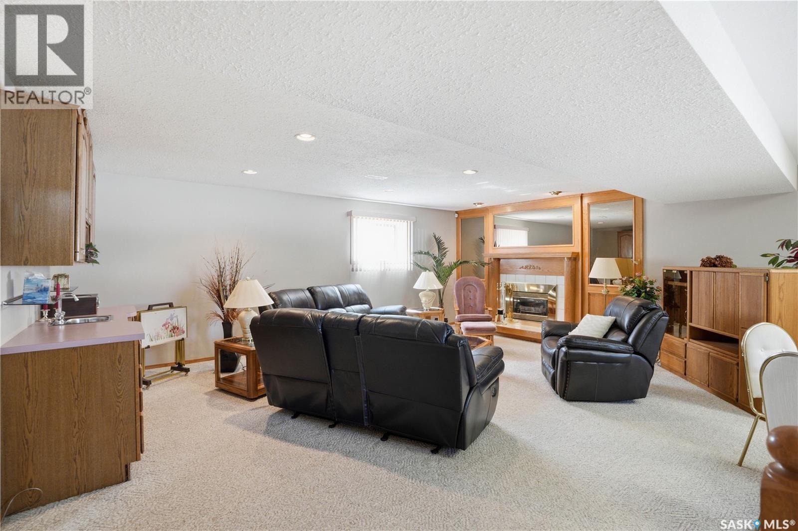 106 3rd Street S, Martensville, Saskatchewan  S0K 2T2 - Photo 30 - SK034718