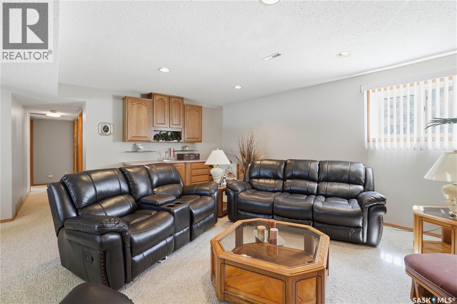 106 3rd Street S, Martensville, Saskatchewan  S0K 2T2 - Photo 34 - SK034718