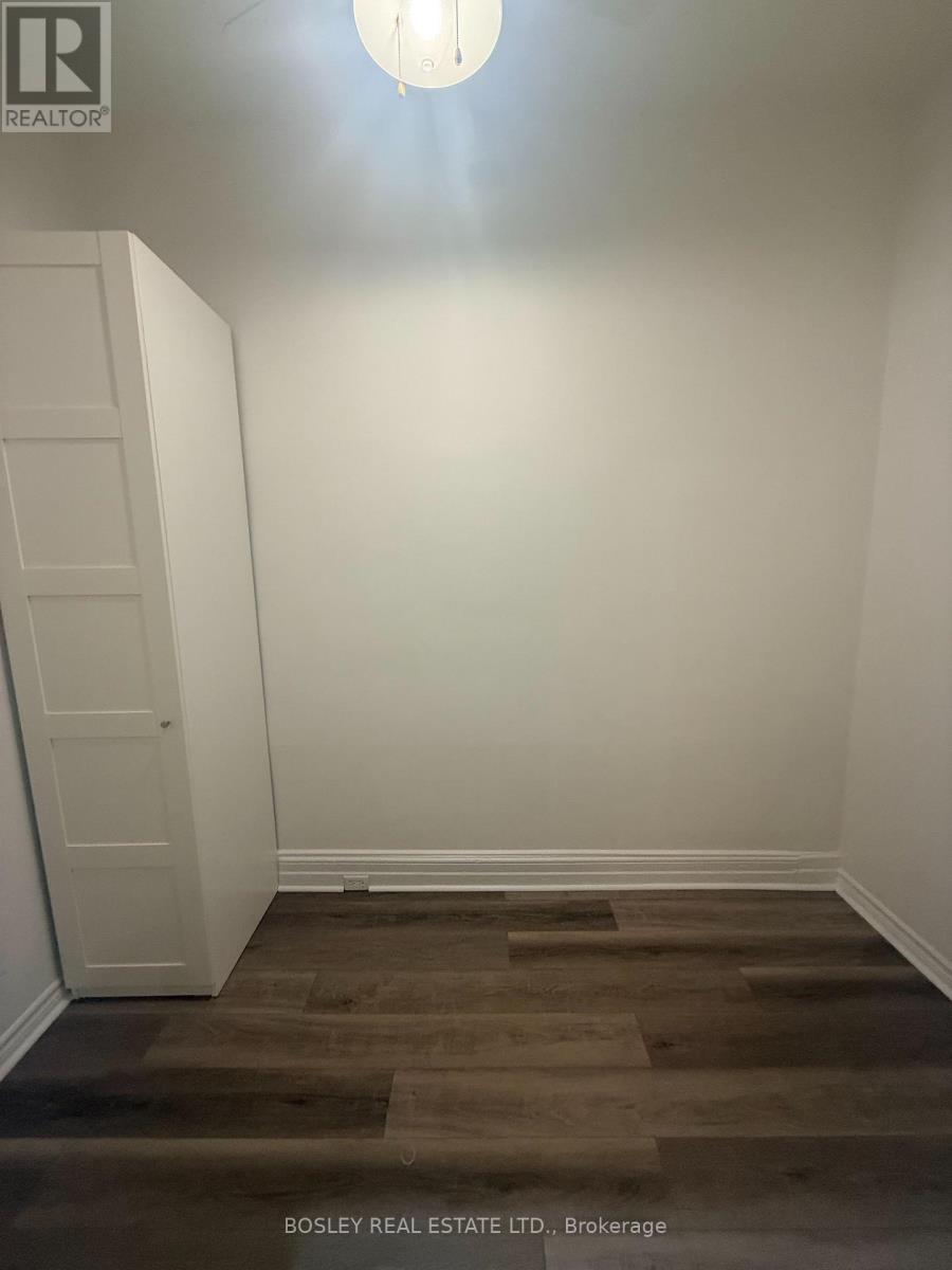 1 - 866 Broadview Avenue, Toronto, Ontario  M4K 2R1 - Photo 8 - E13071774