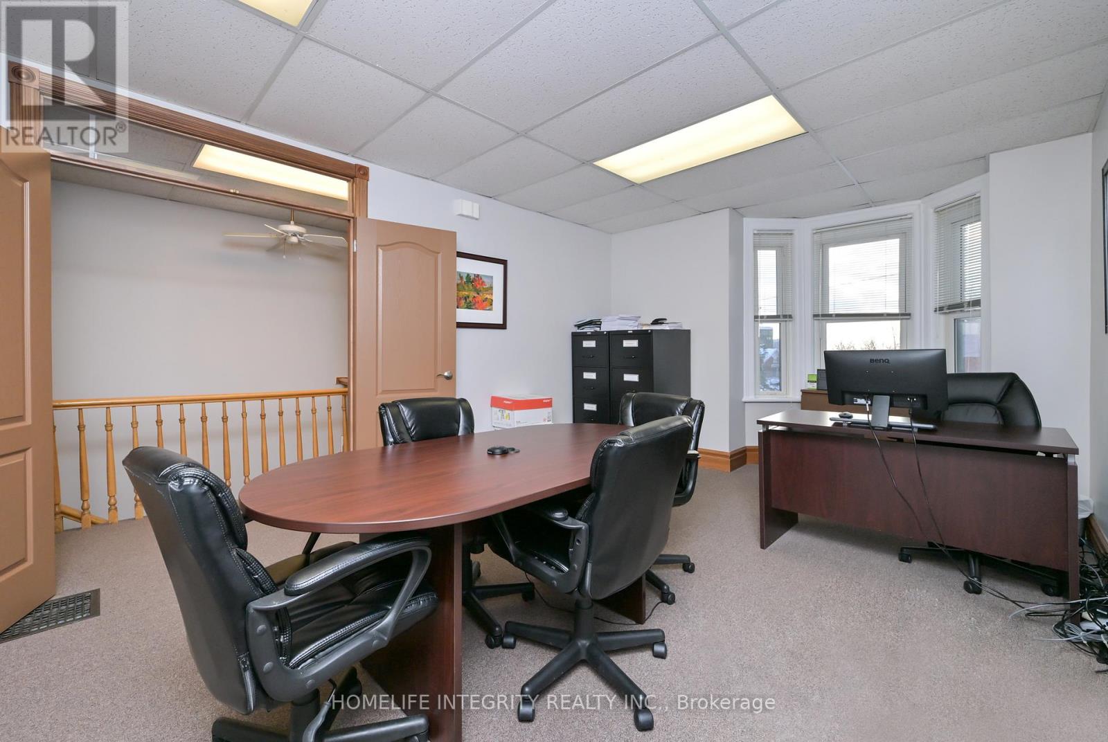 25 Berczy Street, Barrie, Ontario  L4M 3P6 - Photo 21 - S12785286