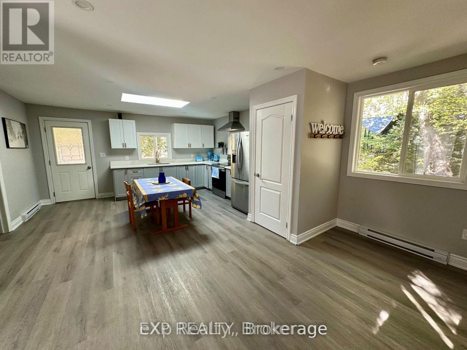 61 Robert Road W, Huntsville, Ontario  P1H 1L4 - Photo 6 - X13078128