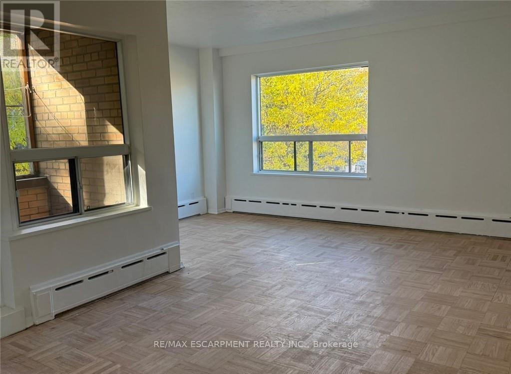 301 - 325a James Street S, Hamilton, Ontario  L8P 3B7 - Photo 2 - X13078174