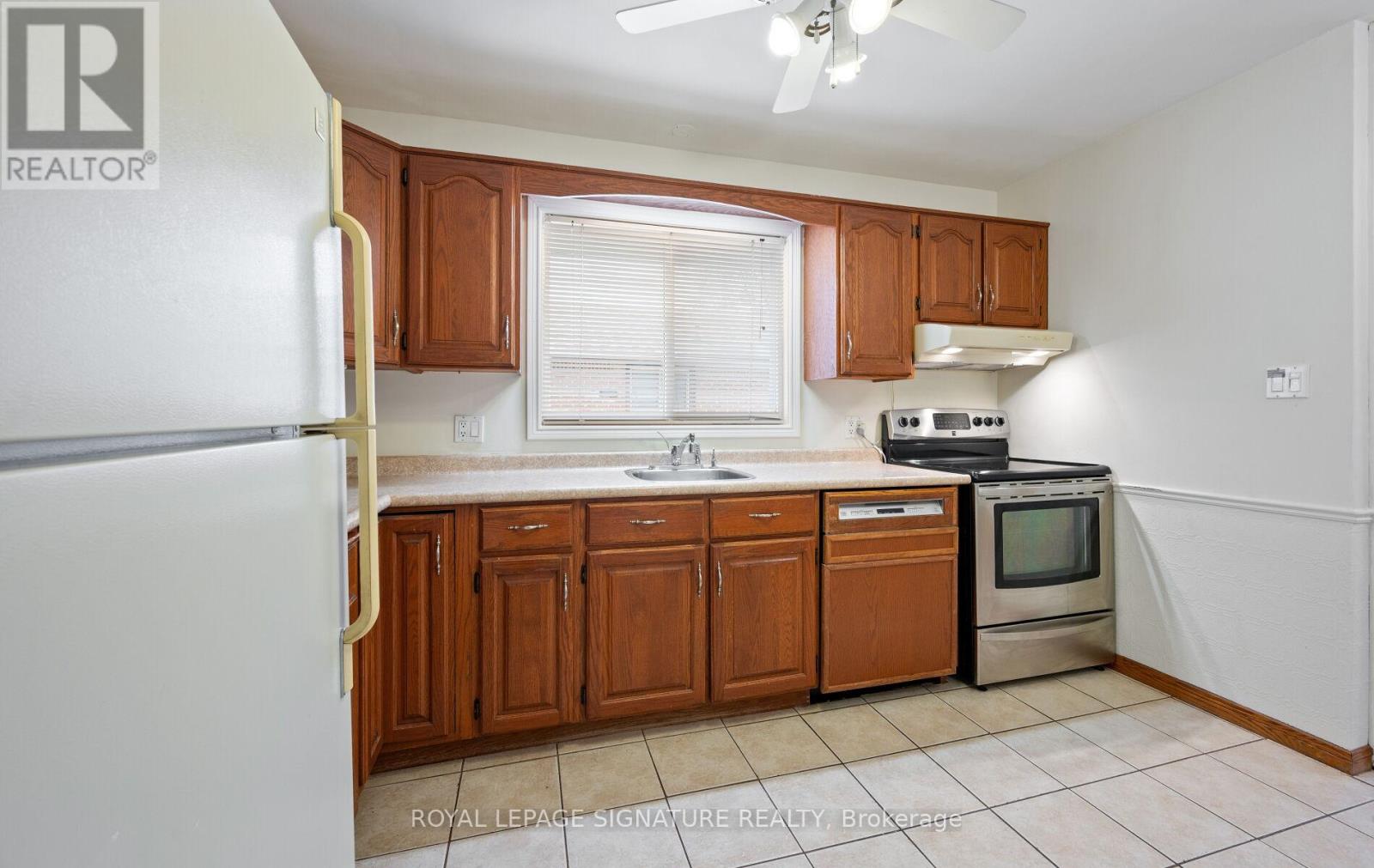 71 Grenadier Drive, Hamilton, Ontario  L8T 4E4 - Photo 29 - X13078272