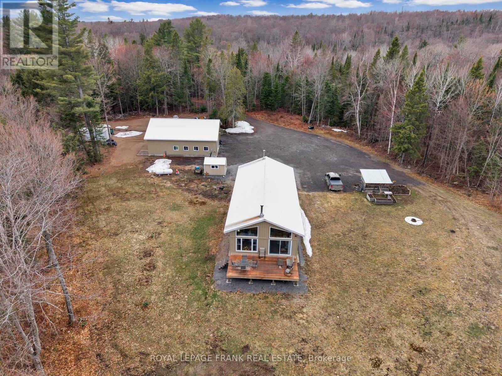 989 Mckenzie Lake Road N, South Algonquin, Ontario  N0C 1B0 - Photo 2 - X13074650