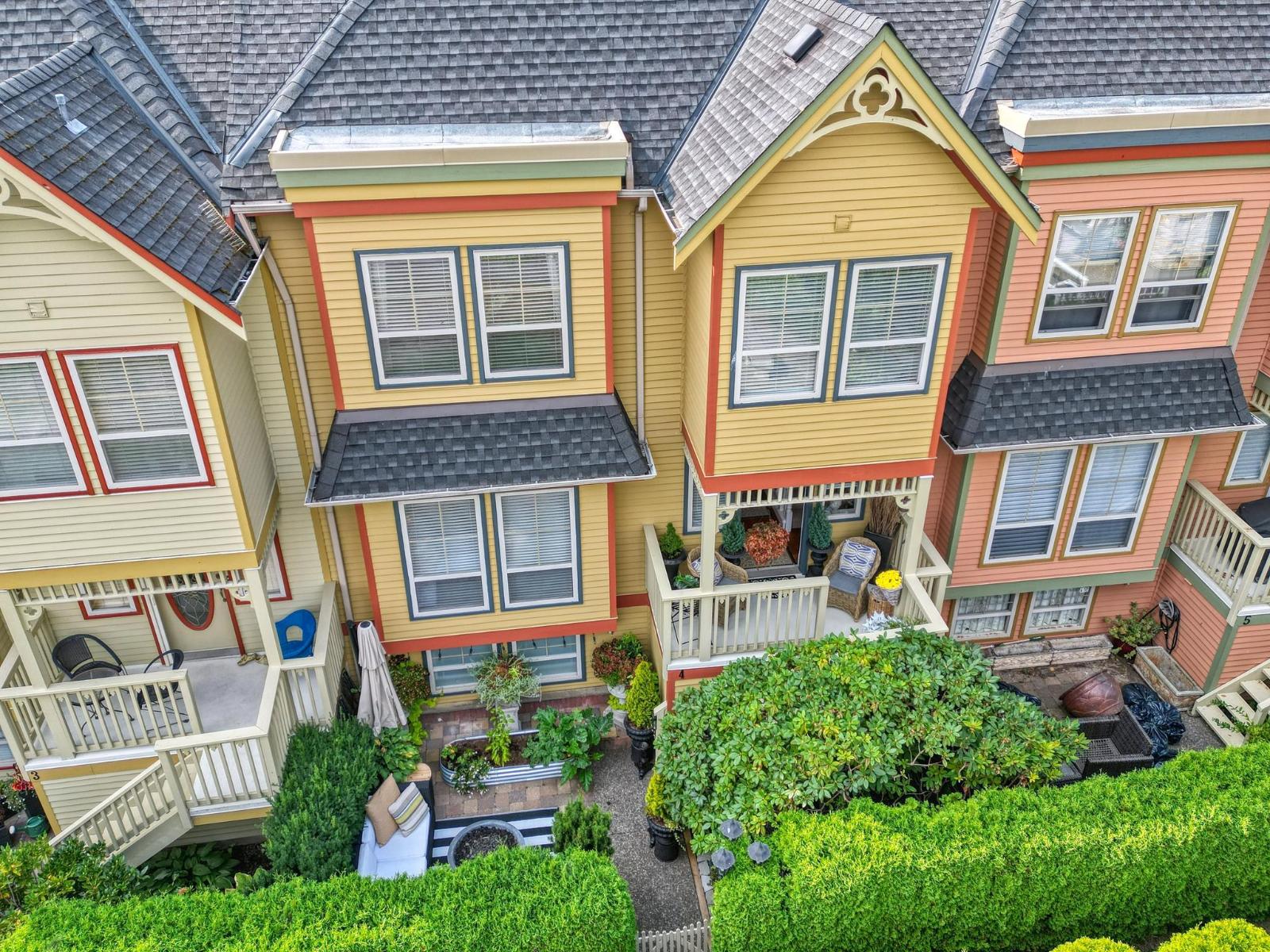 4 15151 BUENA VISTA AVENUE, white rock, British Columbia