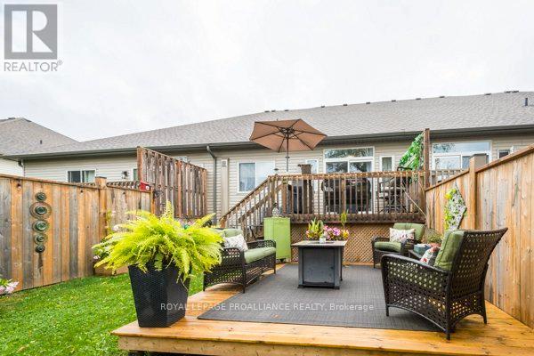 23 Ledgerock Court, Quinte West, Ontario  K8R 0A1 - Photo 2 - X13005580