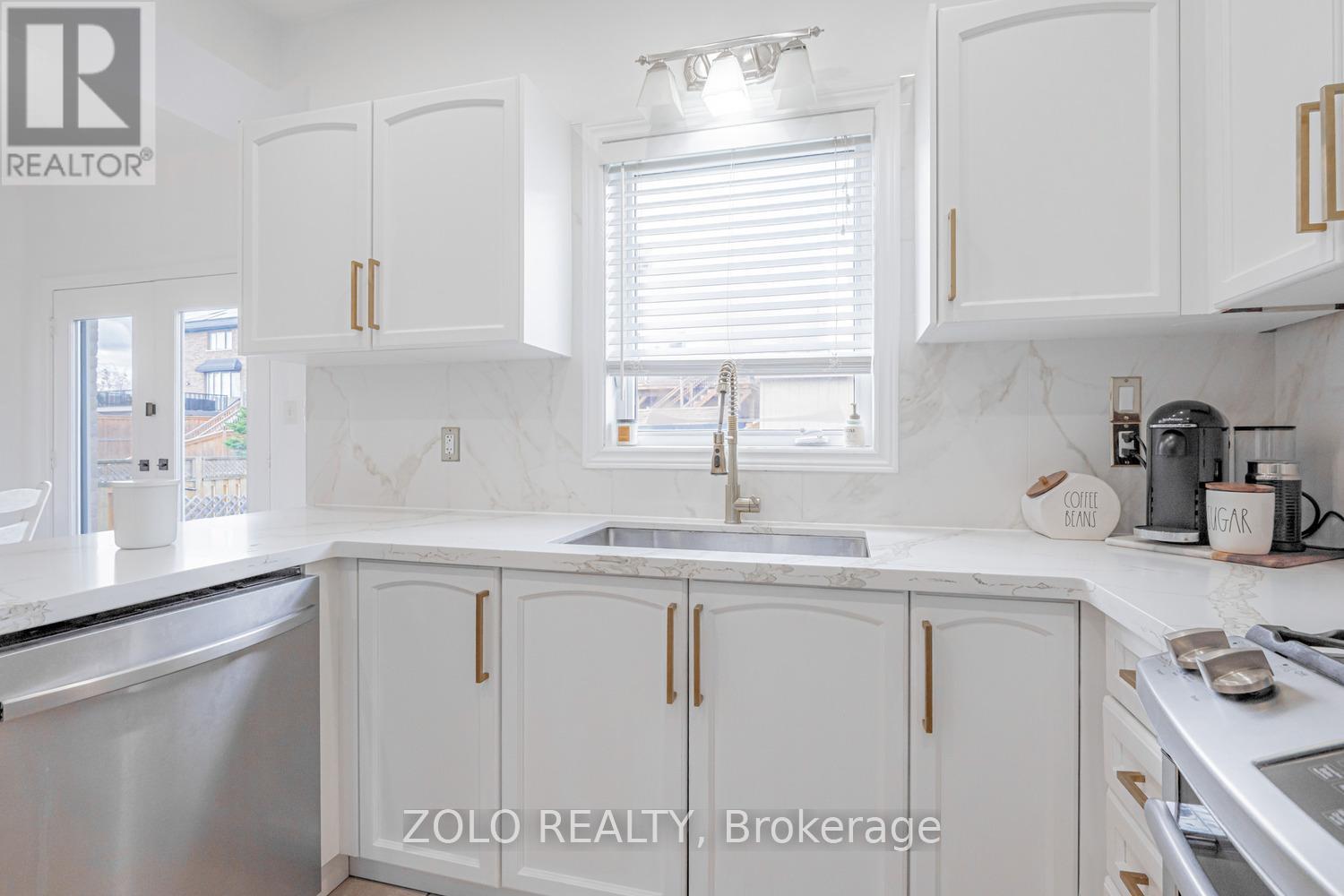 1911 Swan Street, Innisfil, Ontario  L9S 0B3 - Photo 13 - N13076012