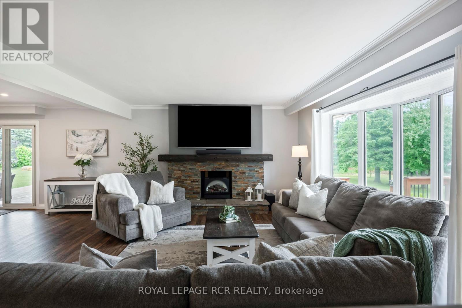 8400 Ontario 89 Highway, Adjala-Tosorontio, Ontario  L9R 1V1 - Photo 8 - N12505862