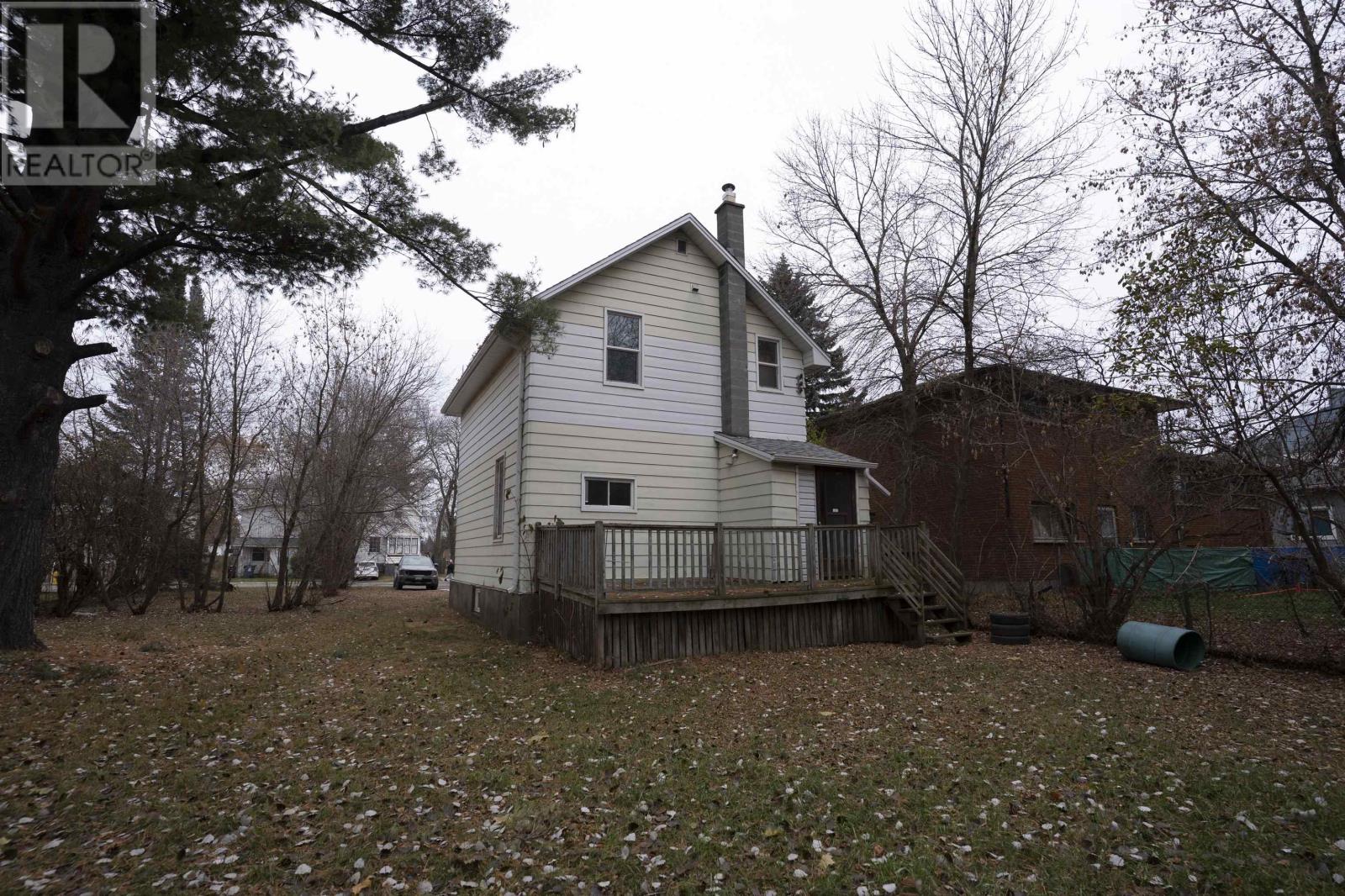 447 Vickers St N, Thunder Bay, Ontario  P7C 4B4 - Photo 3 - TB2600365