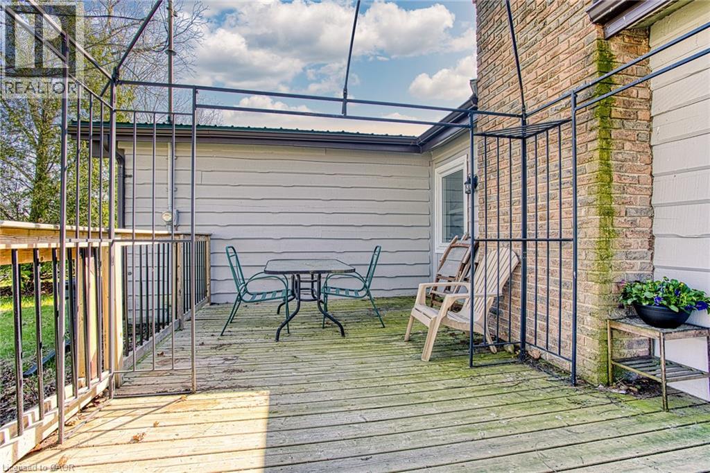 61 Cedar Street, Paris, Ontario  N3L 0A1 - Photo 14 - 40824132