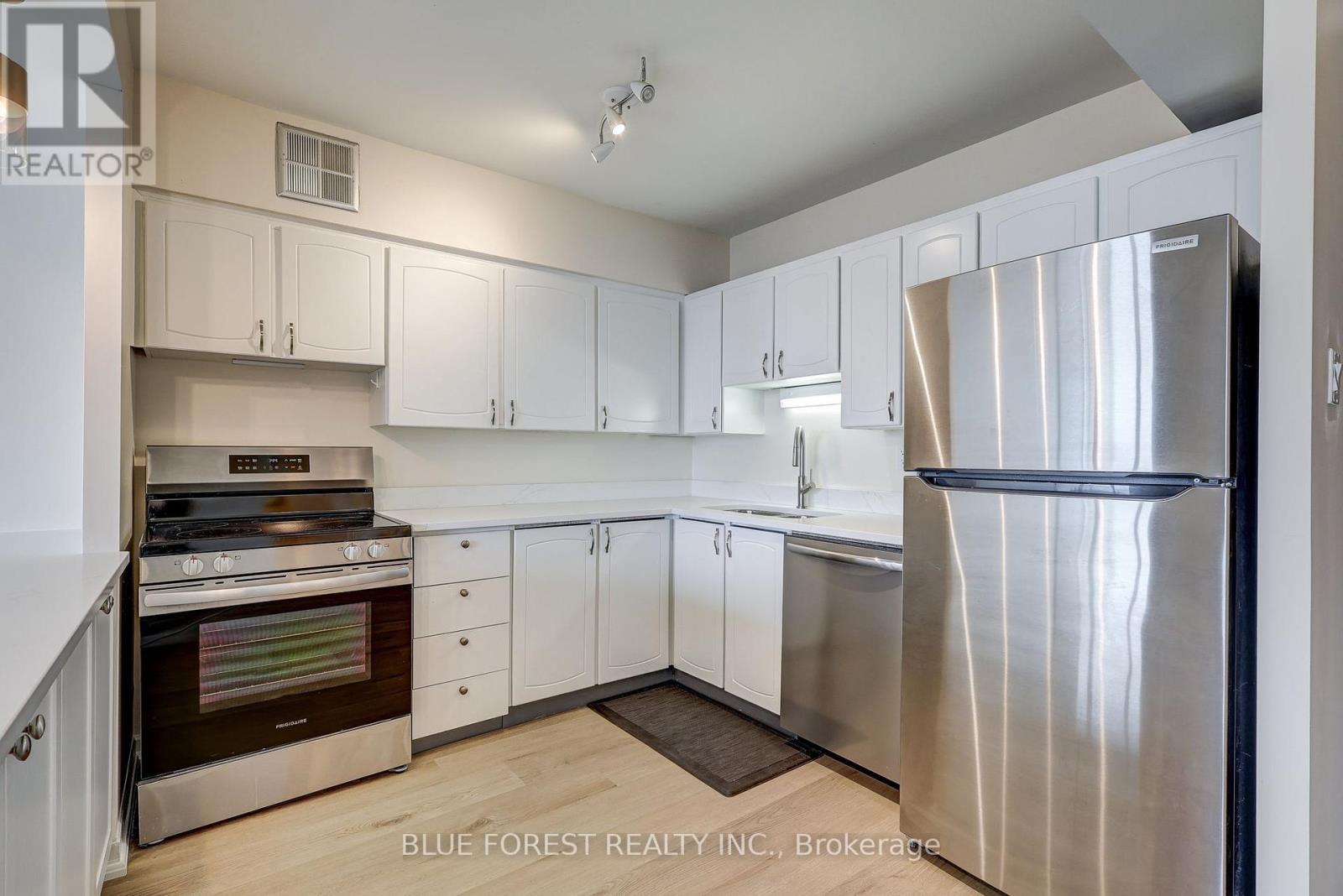 1705 - 389 Dundas Street W, London East, Ontario  N6B 3L5 - Photo 6 - X12785710