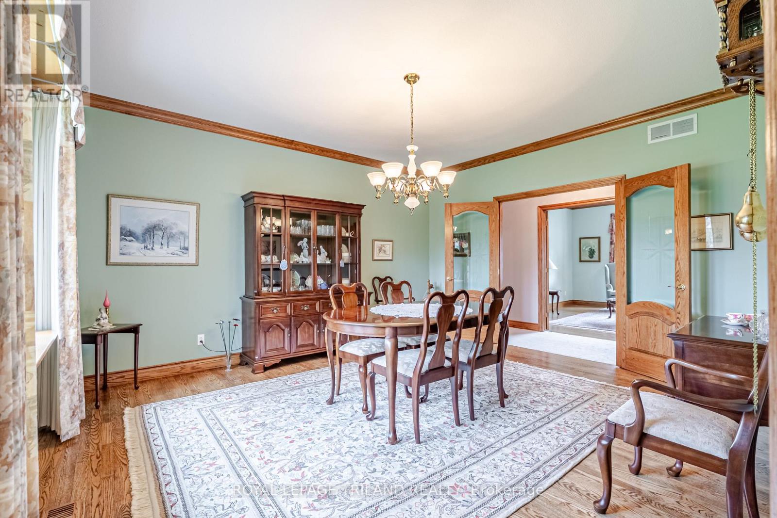 154 Parkview Drive, Thames Centre, Ontario  N0L 1G2 - Photo 13 - X13078410