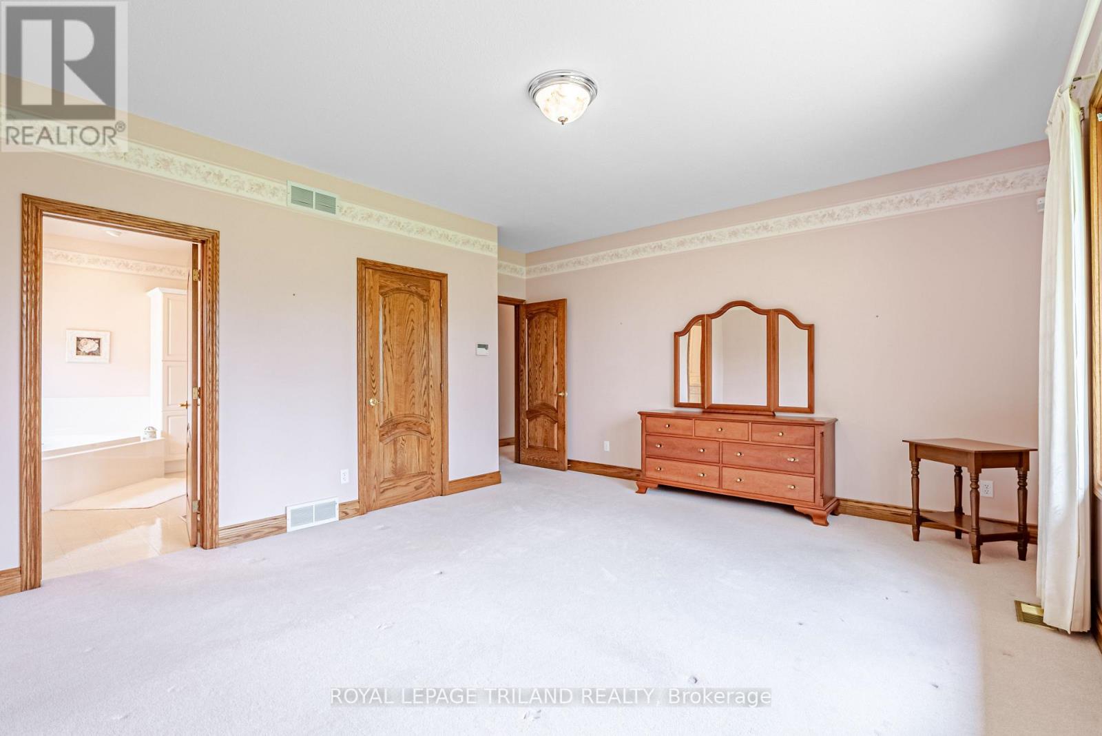 154 Parkview Drive, Thames Centre, Ontario  N0L 1G2 - Photo 23 - X13078410