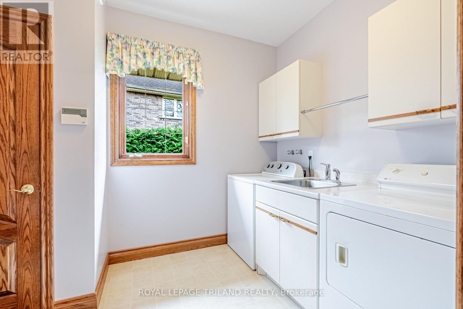 154 Parkview Drive, Thames Centre, Ontario  N0L 1G2 - Photo 30 - X13078410